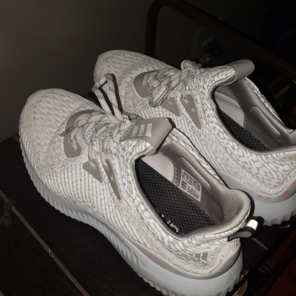 Adidas Alpha Bounce
